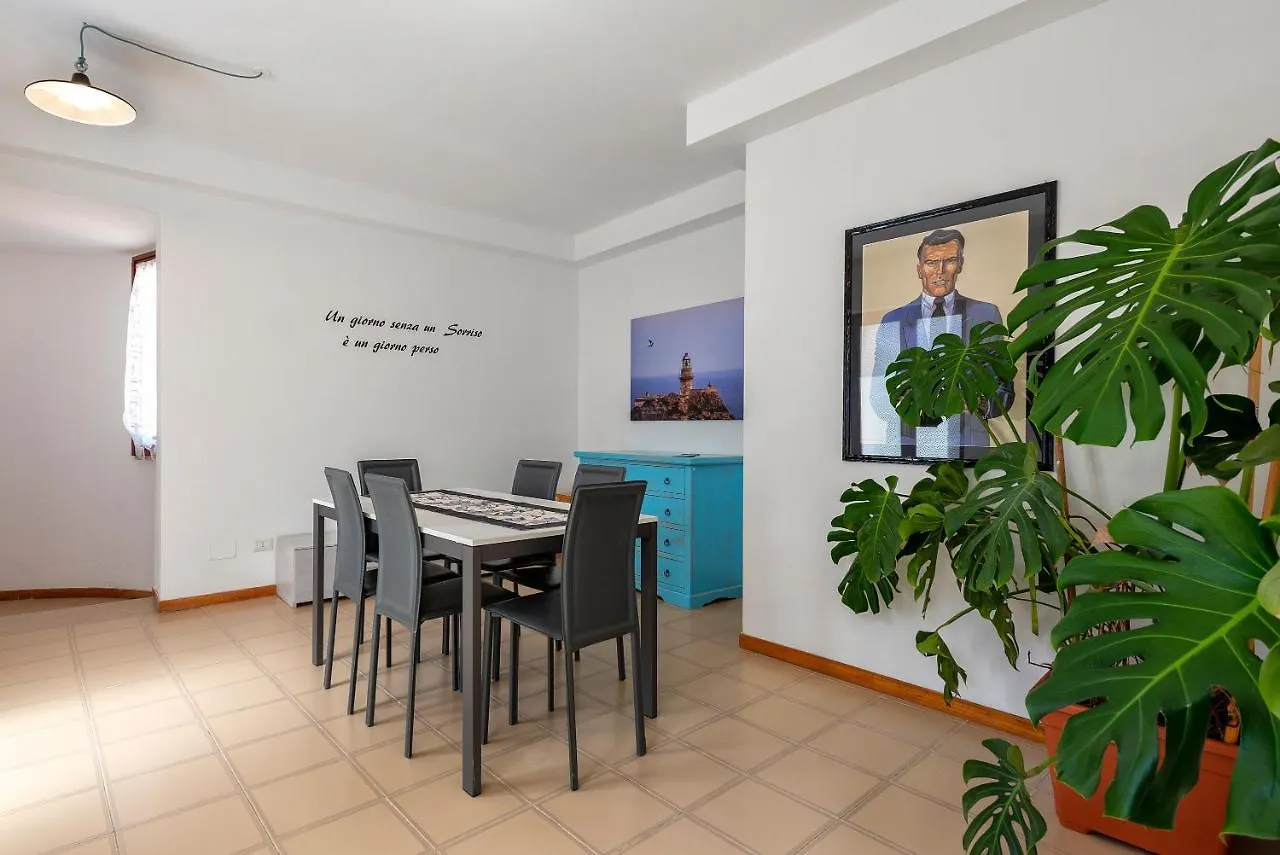 Guest house Dery Alghero Holiday Rooms Italy