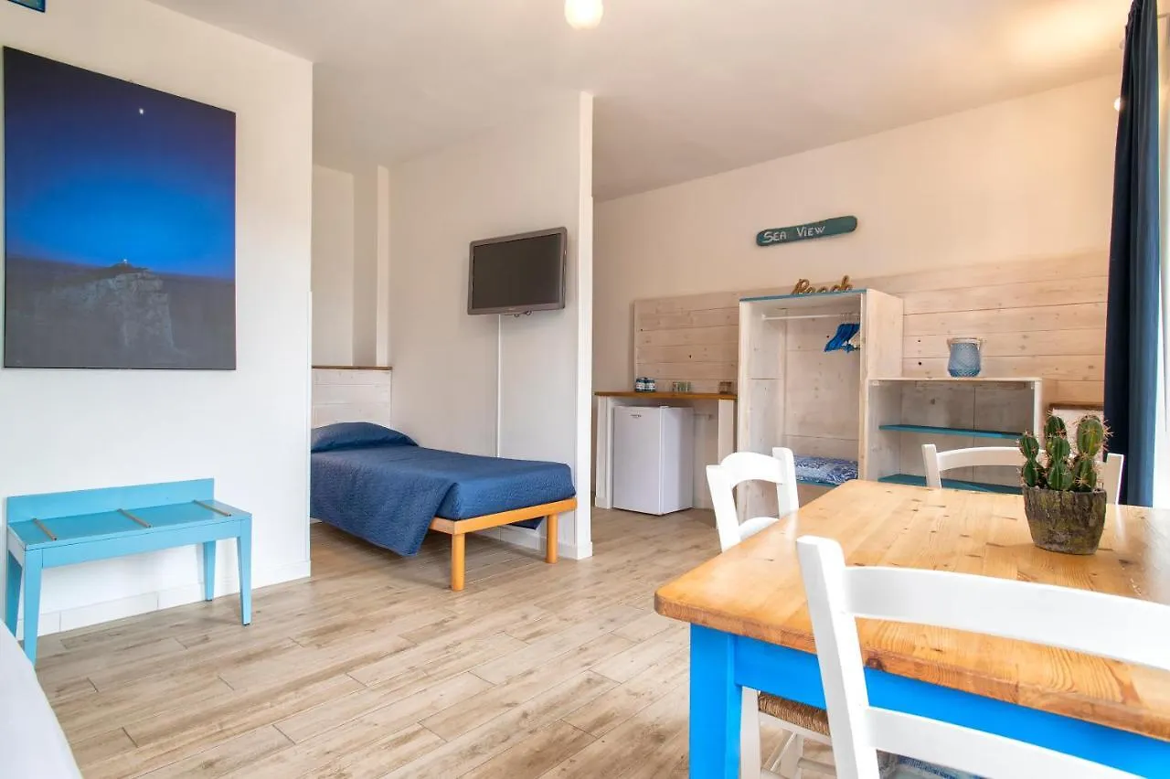 Guest house Dery Alghero Holiday Rooms Italy