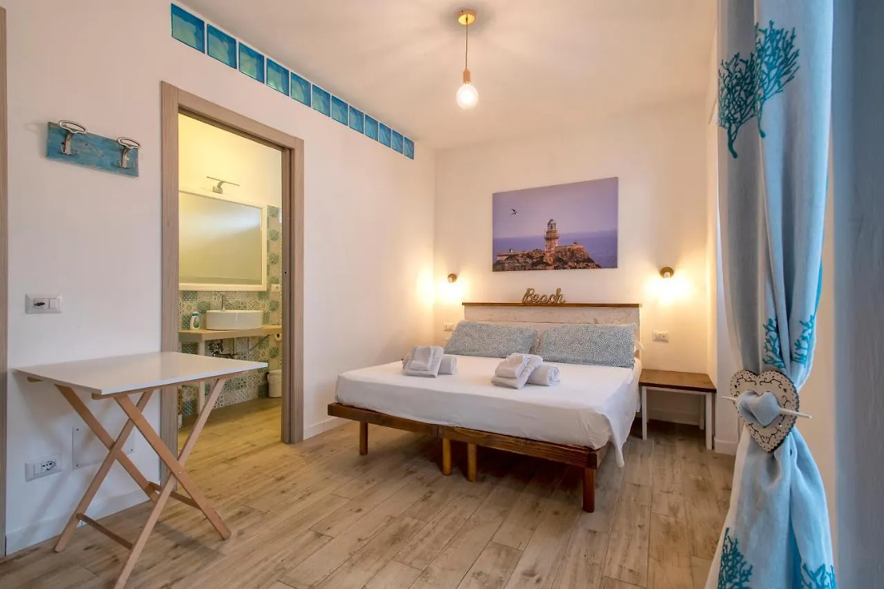 Guest house Dery Alghero Holiday Rooms