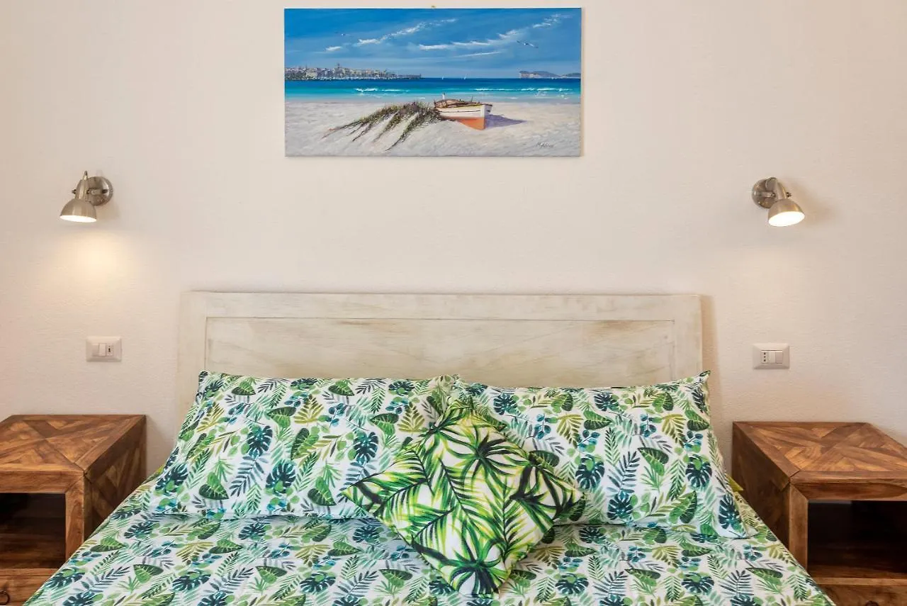 Dery Alghero Holiday Rooms 0*,  Italia
