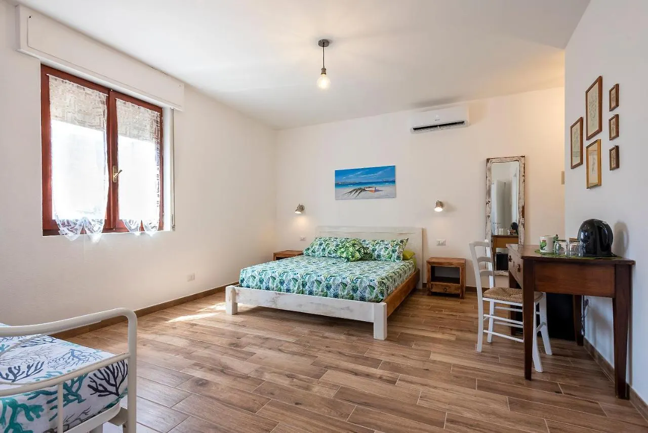 Dery Alghero Holiday Rooms Pensión