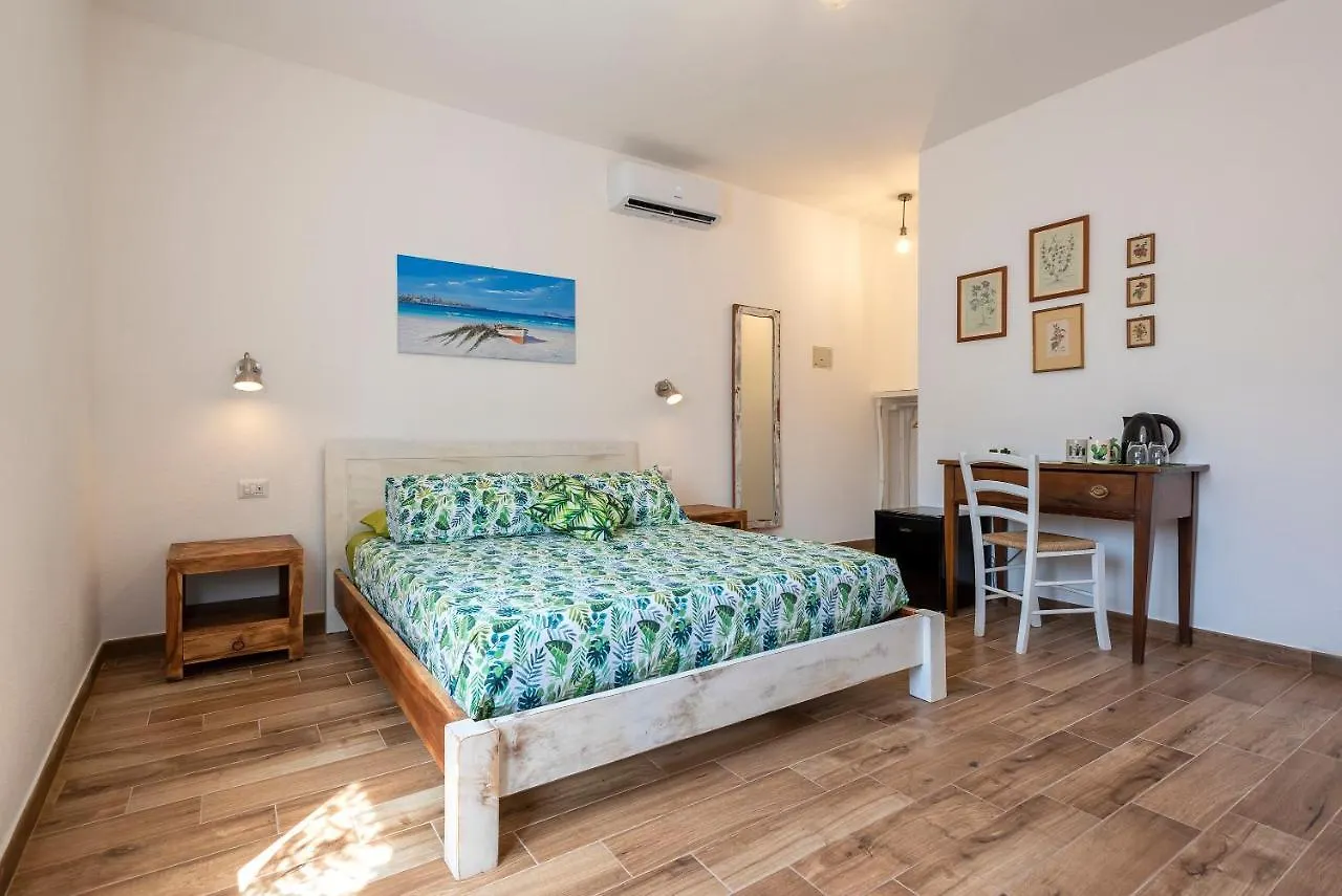 Dery Alghero Holiday Rooms 0*,  Italia