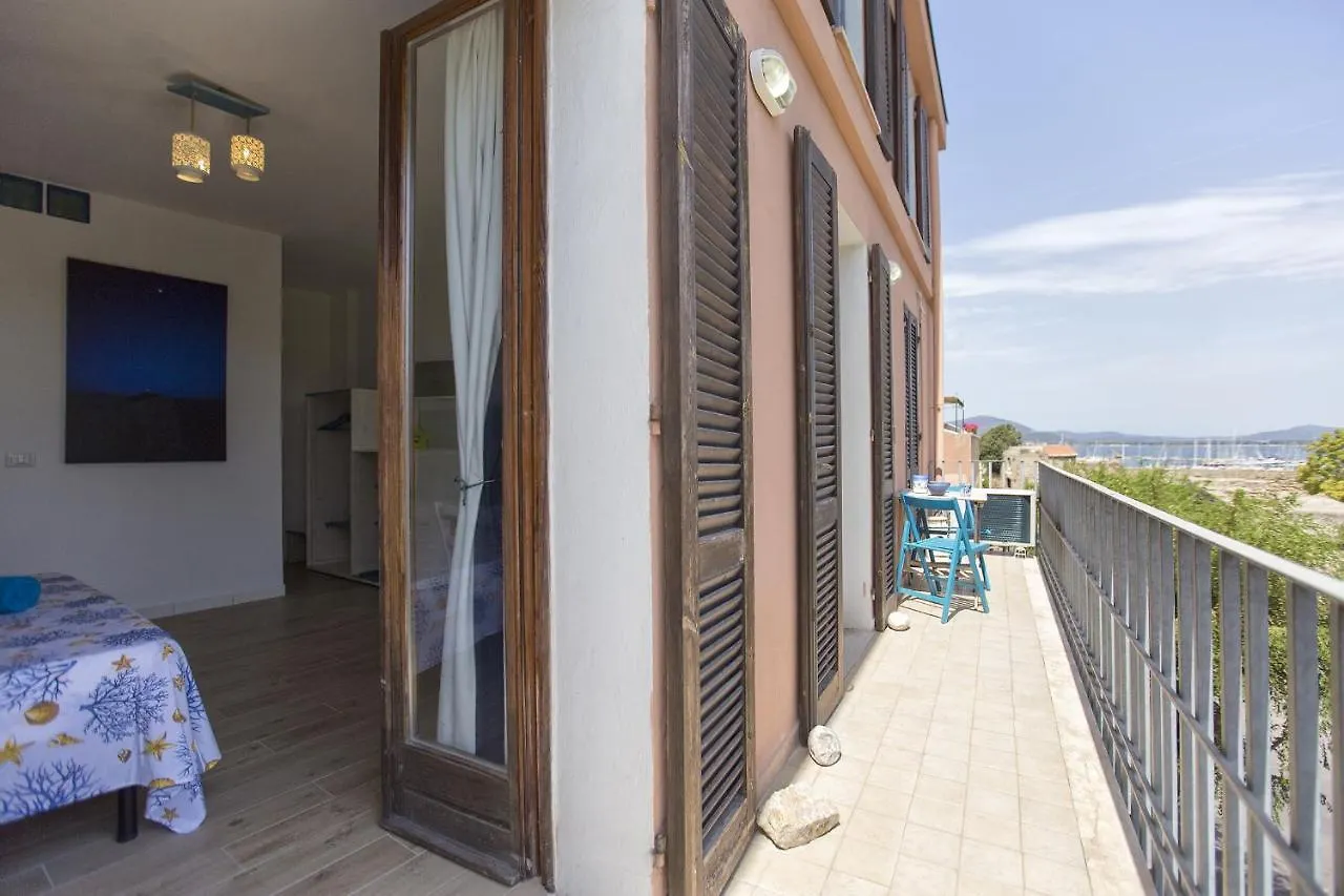 Dery Alghero Holiday Rooms