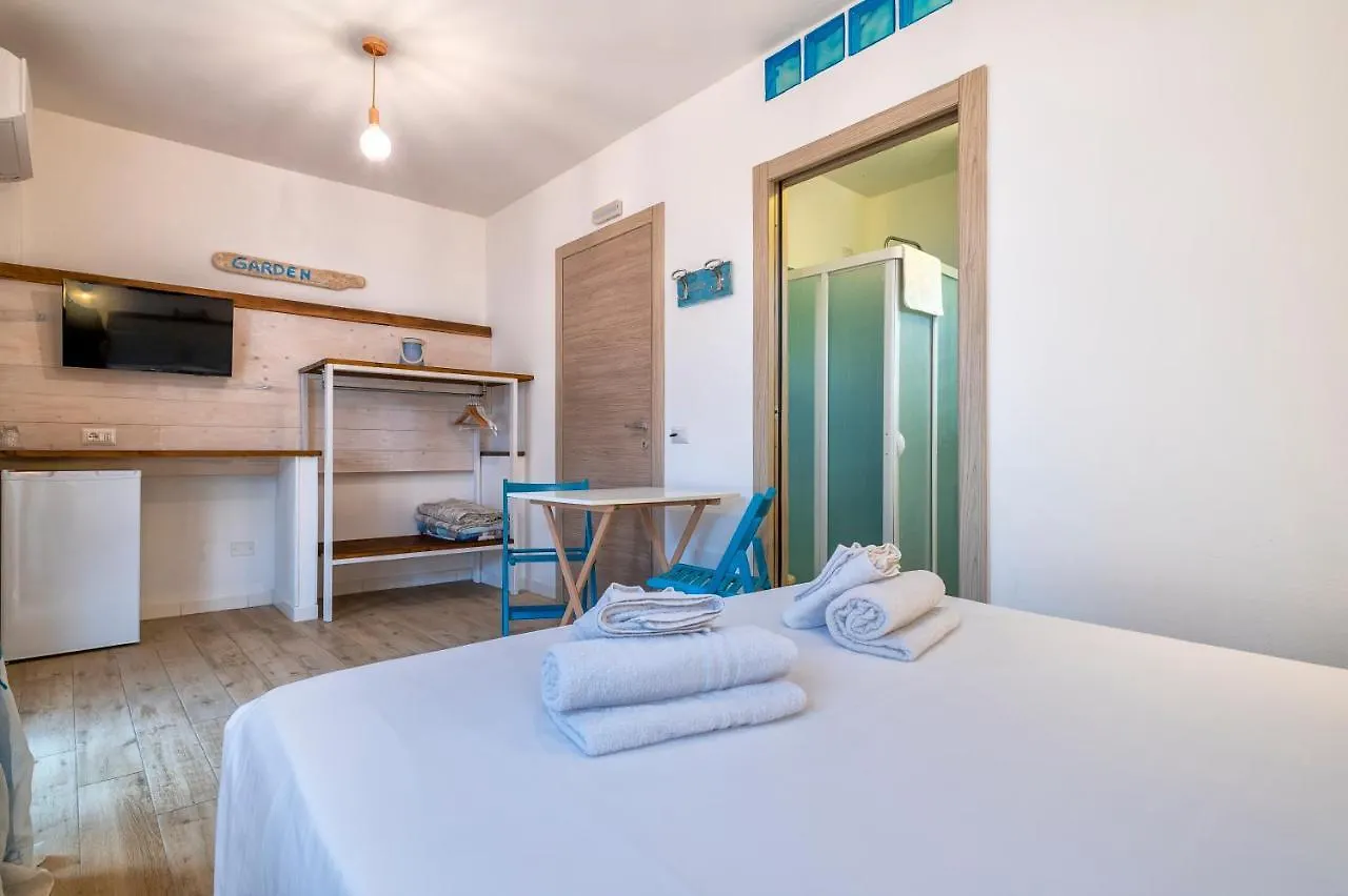 Dery Alghero Holiday Rooms Italia