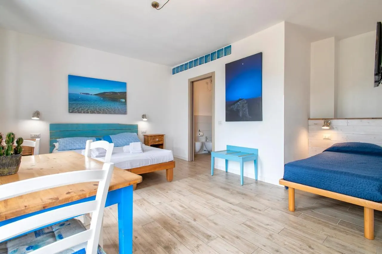 Dery Alghero Holiday Rooms Pensión